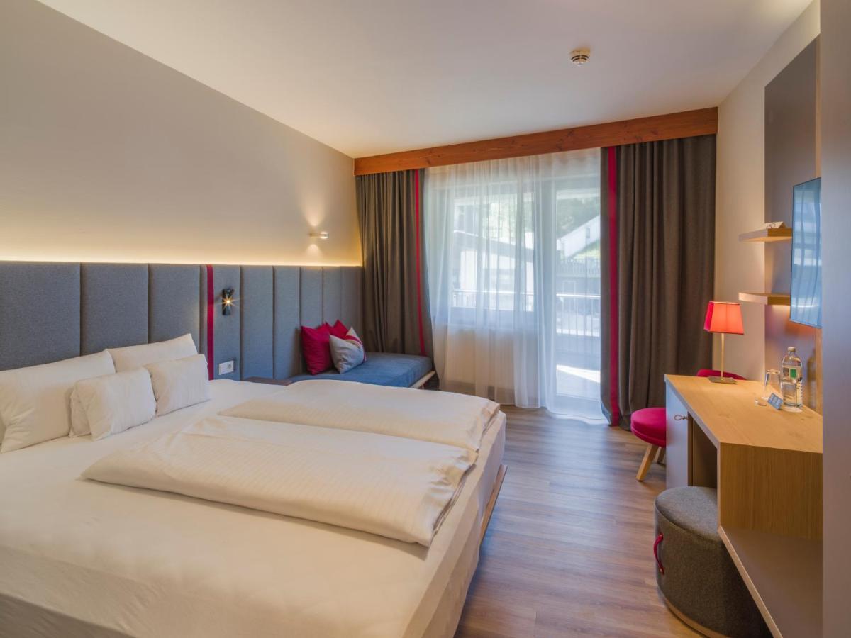 Falkensteiner Family Hotel Sonnenalpe Sonnenalpe Nassfeld Quarto foto